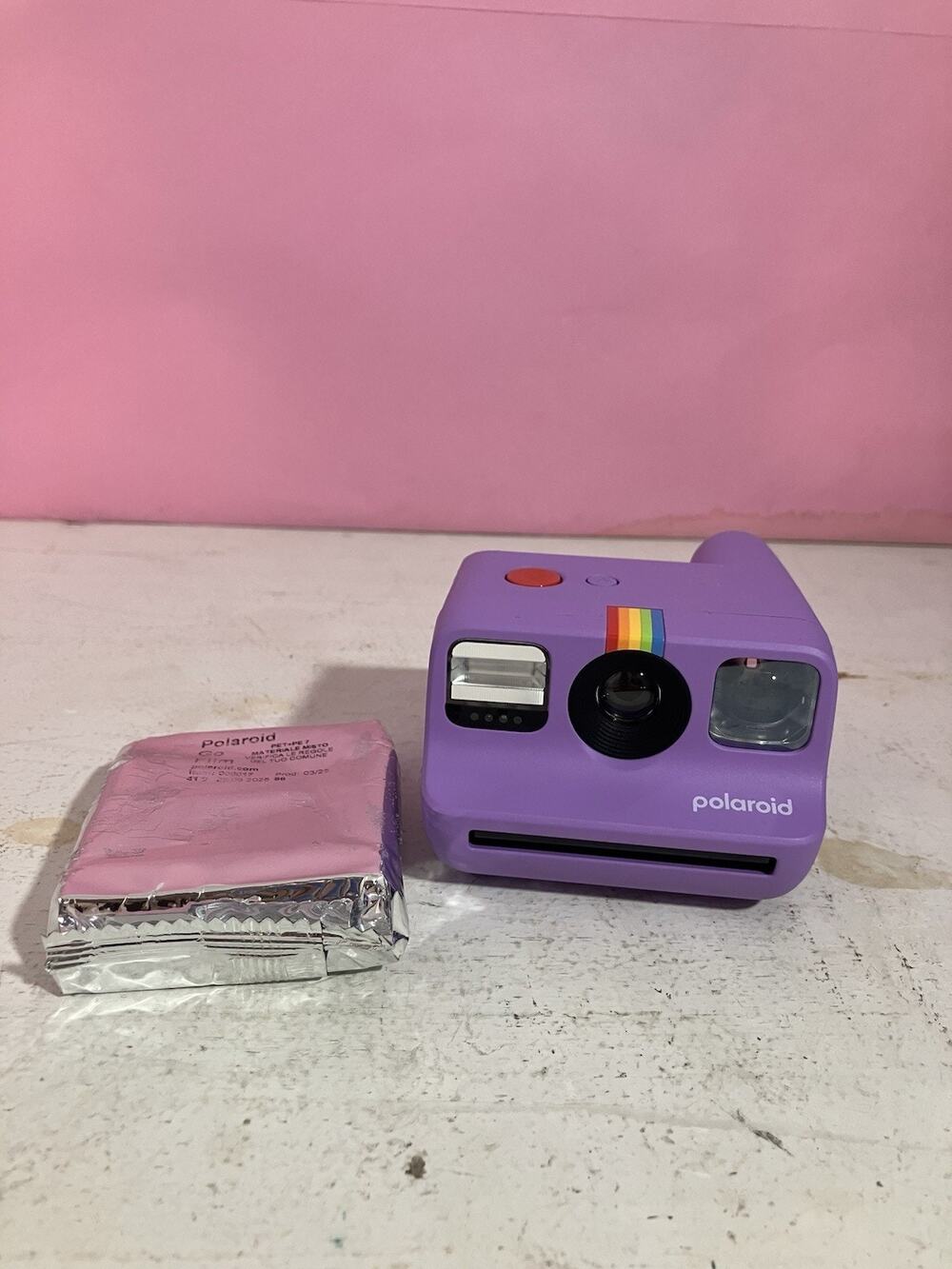 Polaroid Go Gen 2 Instant Camera with Color Go Film TESTED WORKS (Purple)